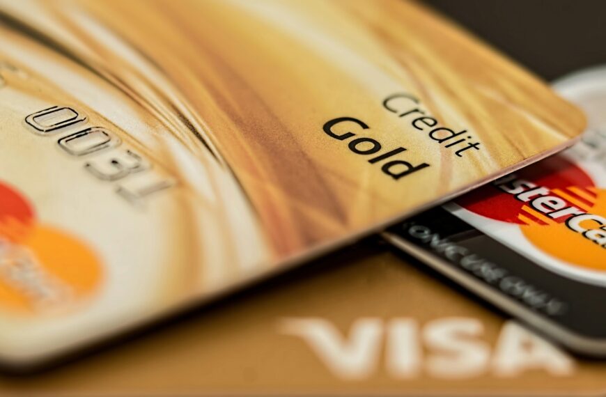 Jak działa karta kredytowa