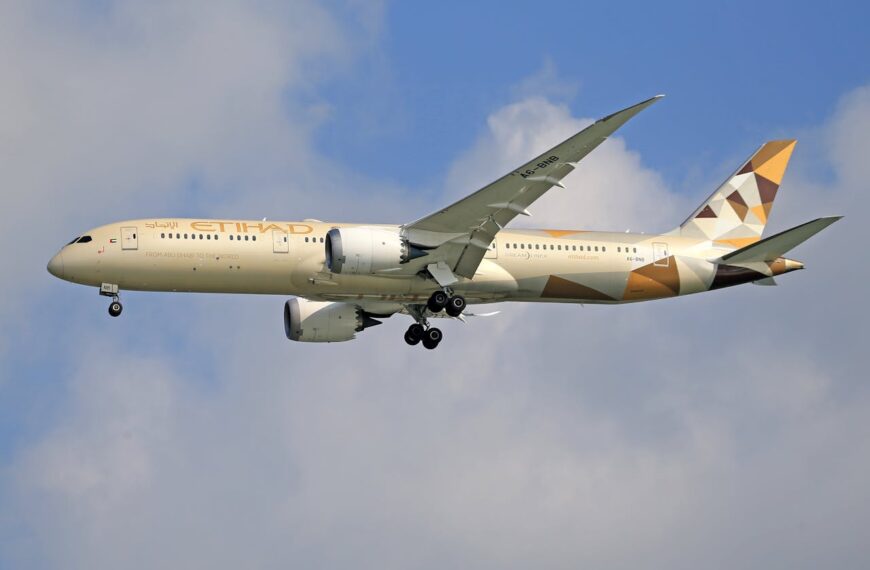 Etihad Airways